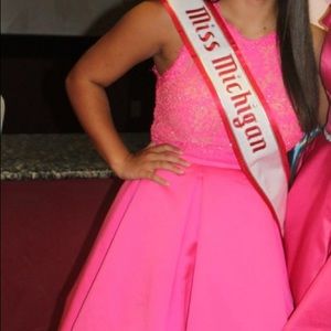 Jovani Barbie pink prom/ pageant dress